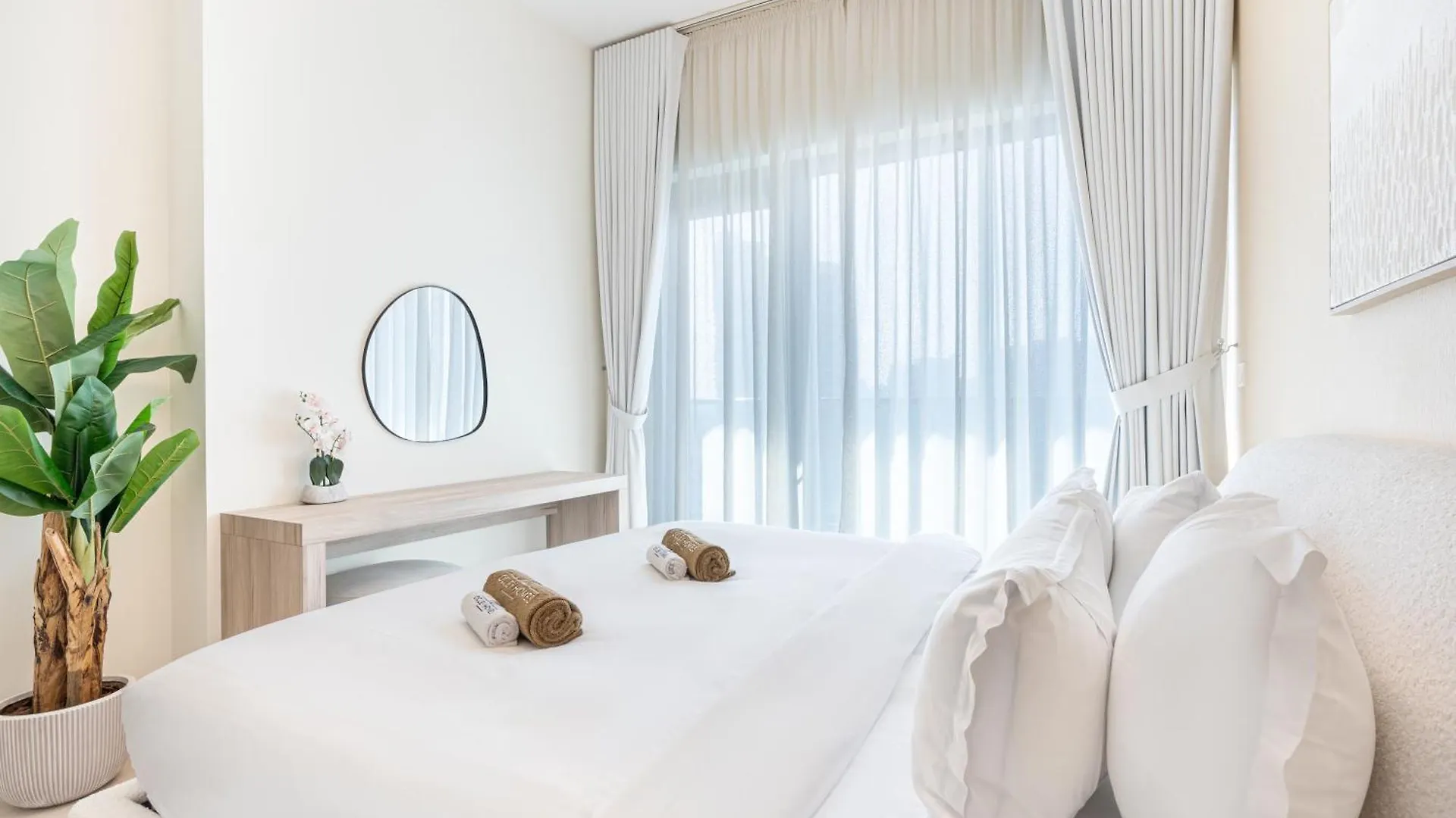 Nicely Furnished Home In The Heart Of Business Bay Dubai Emirati Arabi Uniti